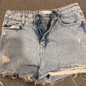Zara shorts size 4